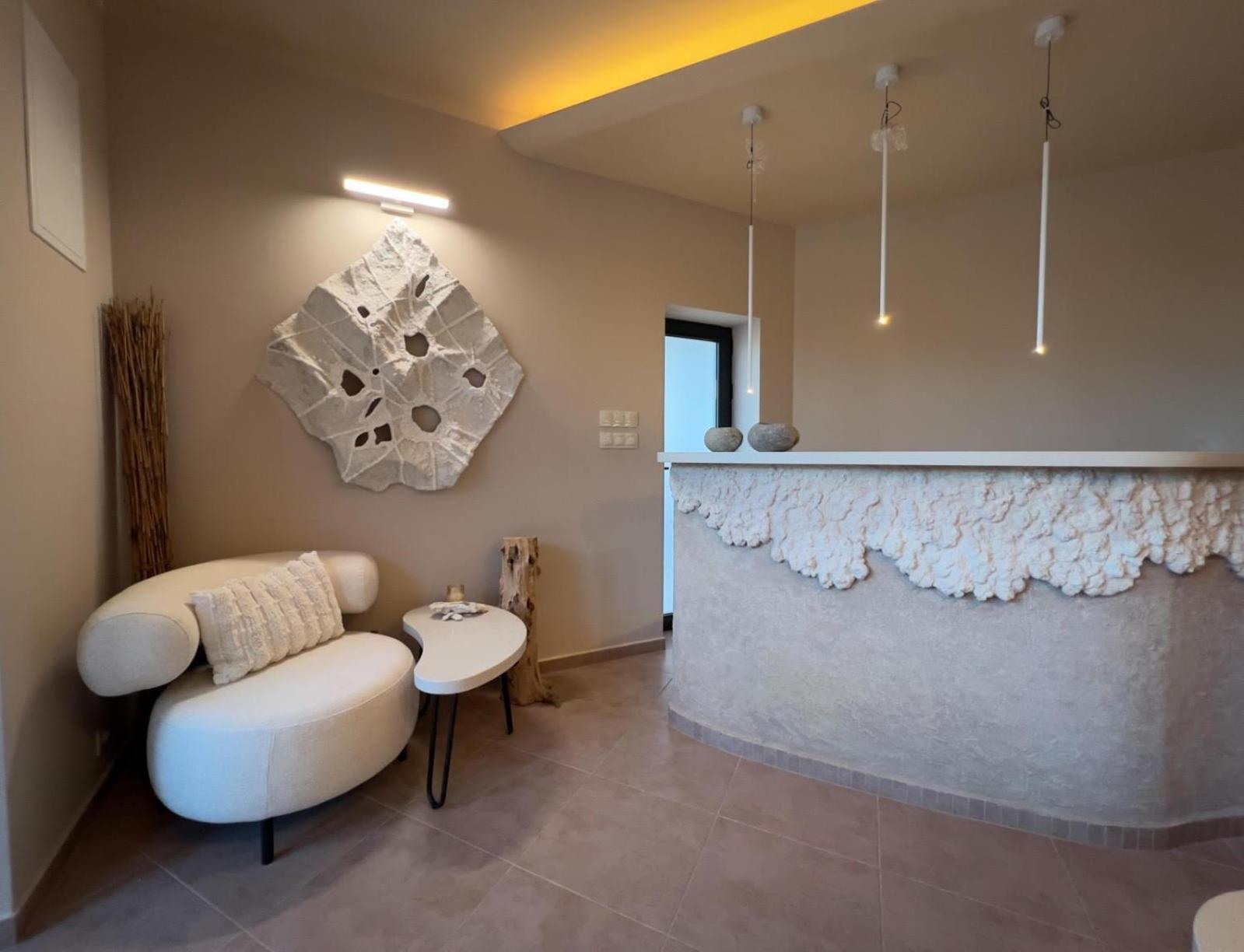 Pino - Villa, Casa, Cucina Е Terrazza Albena Luaran gambar