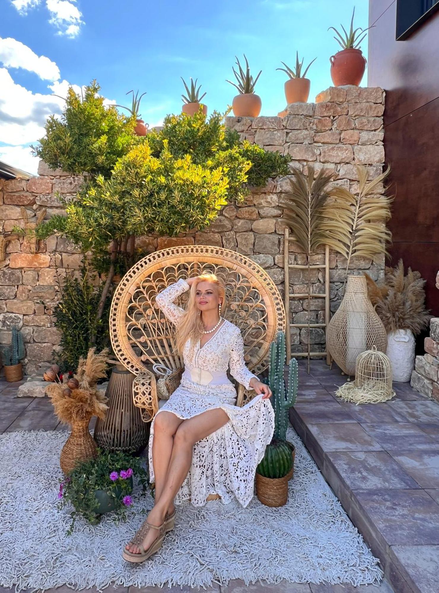 Pino - Villa, Casa, Cucina Е Terrazza Albena Luaran gambar